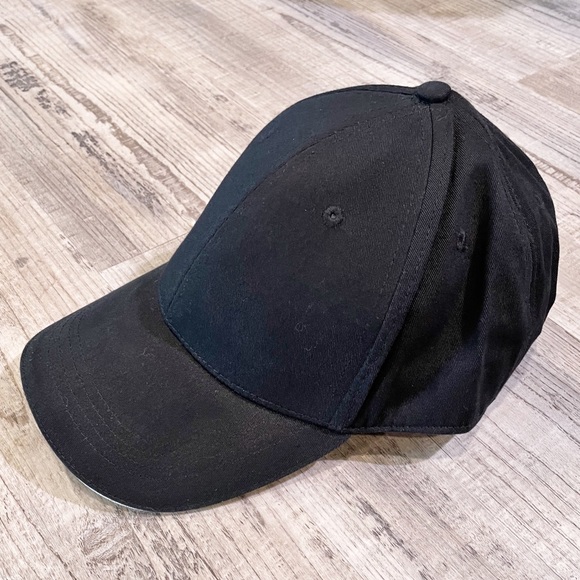 2/$20 Unisex Velcro Adjustable Chino Twill Ballcap Black / White NWT - Picture 2 of 6